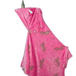 Plush Hooded Unicorn Blanket